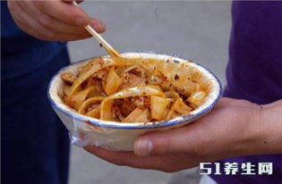 黑心商家竟做了這么多毒食品，方便面上榜只是冰山一角你真的了解嗎？